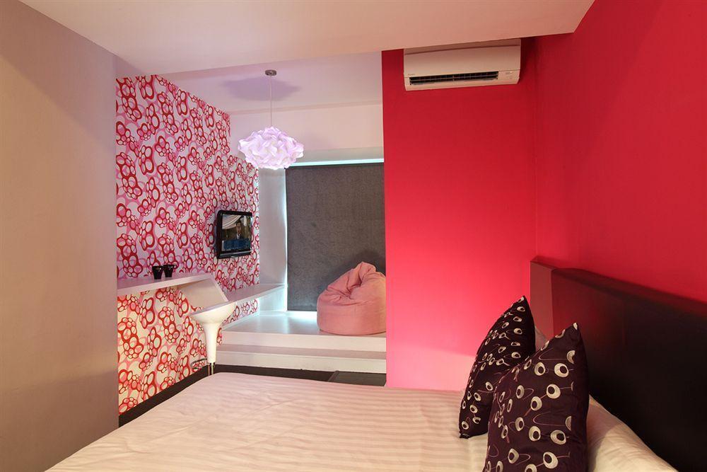 Bliss Boutique Hotel Johor Bahru Exterior photo