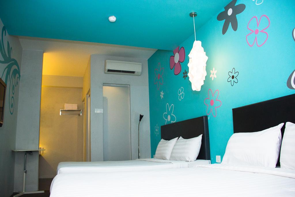 Bliss Boutique Hotel Johor Bahru Exterior photo