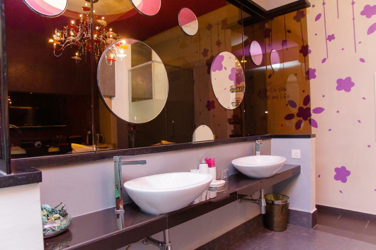 Bliss Boutique Hotel Johor Bahru Exterior photo